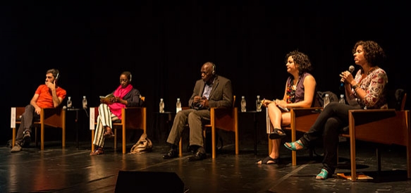 Roy Dib (Líbano), N'Goné Fall (Senegal/França), Abdoulaye Konaté (Mali), Júlia Rebouças (Brasil), Sabrina Moura (Brasil)
Foto: Tiago Lima




