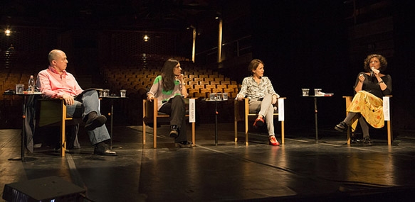 Julio Pimentel, Andrea Giunta, Tânia Rivera e Sabrina Moura
Foto: Tiago Lima

